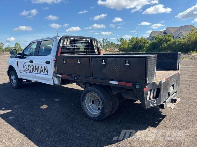 Ford F-350 平板式/側卸式卡車