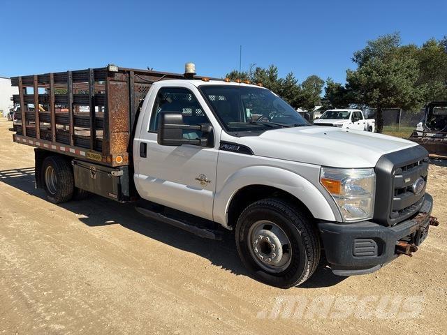 Ford F-350 平板式/側卸式卡車