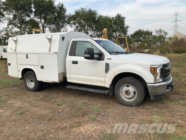 Ford F-350 皮卡.傳統半斗卡車/側卸板