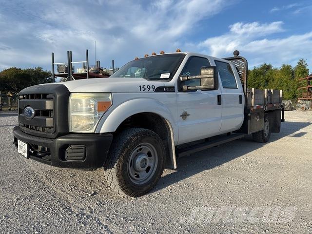 Ford F-350 平板式/側卸式卡車
