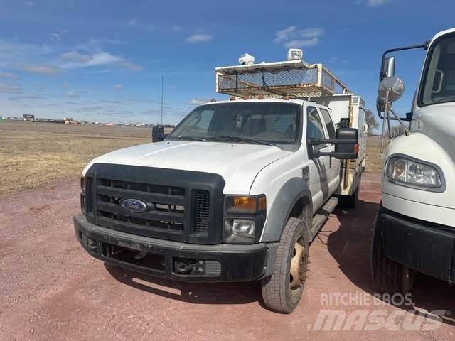 Ford F-450 皮卡.傳統半斗卡車/側卸板