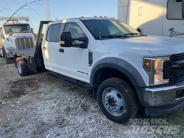 Ford F-450 平板式/側卸式卡車