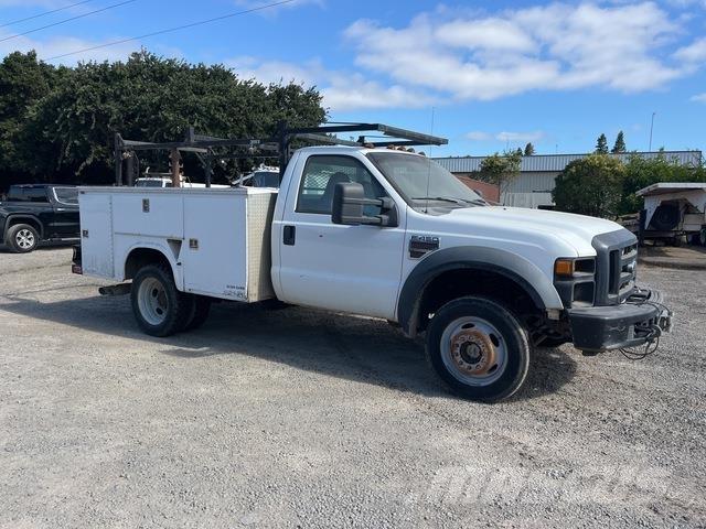 Ford F-450 皮卡.傳統半斗卡車/側卸板