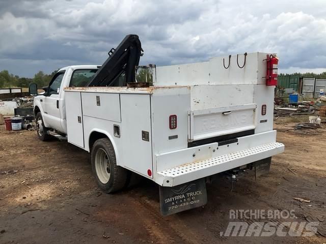 Ford F-450 皮卡.傳統半斗卡車/側卸板