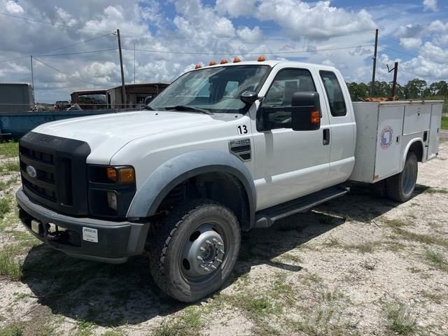 Ford F-450 皮卡.傳統半斗卡車/側卸板
