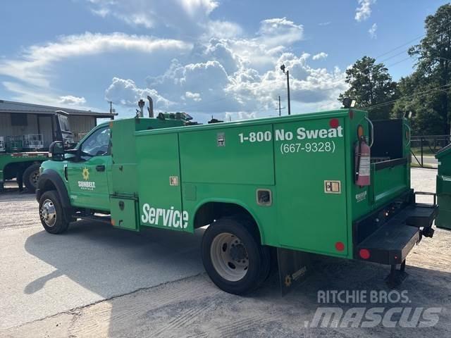 Ford F-450 都市/通用型車輛