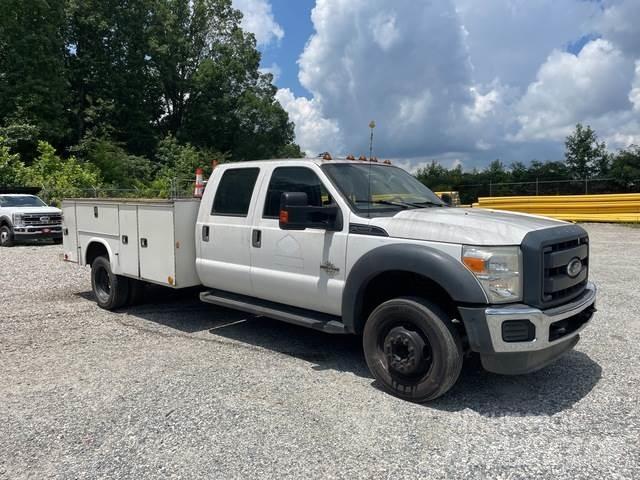 Ford F-450 皮卡.傳統半斗卡車/側卸板