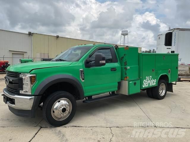 Ford F-450 都市/通用型車輛