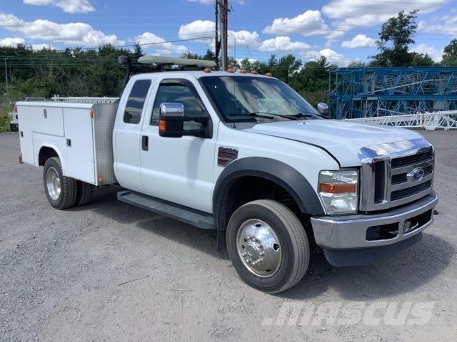 Ford F-450 皮卡.傳統半斗卡車/側卸板