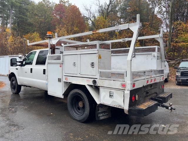 Ford F-450 都市/通用型車輛