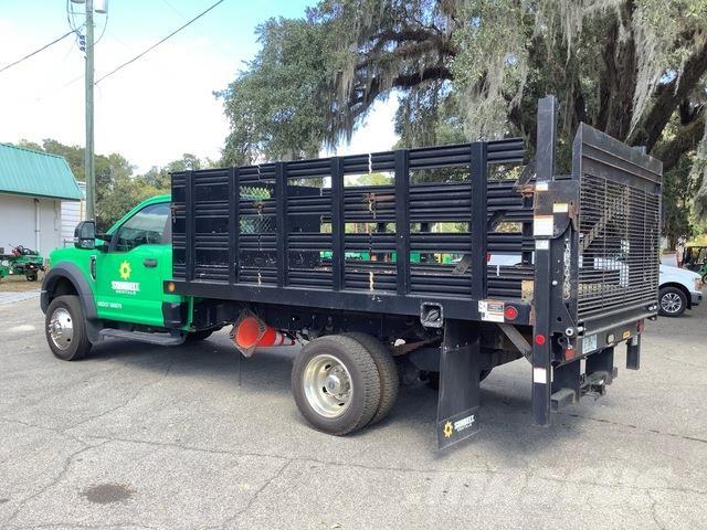 Ford F-450 平板式/側卸式卡車