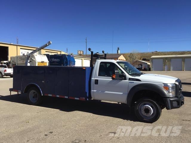 Ford F-450 都市/通用型車輛