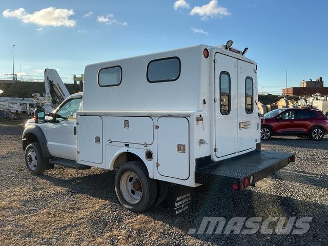 Ford F-450 皮卡.傳統半斗卡車/側卸板