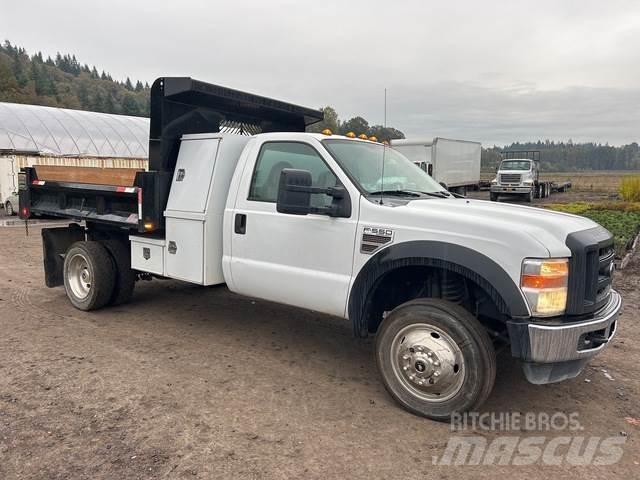 Ford F-550 傾卸式卡車