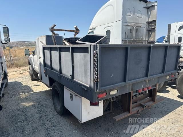 Ford F-550 其他