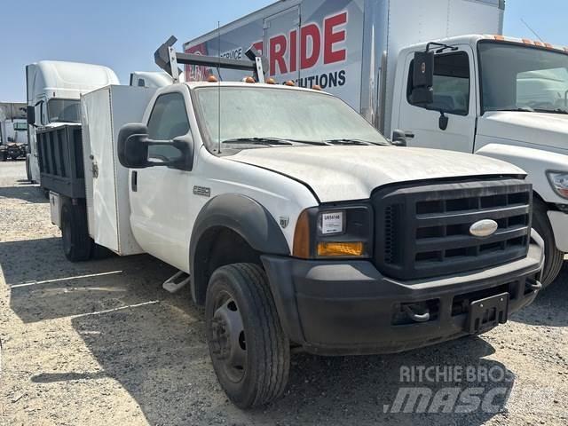 Ford F-550 其他
