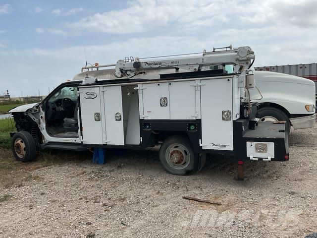 Ford F-550 都市/通用型車輛