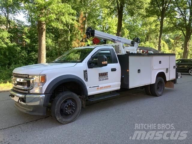 Ford F-550 都市/通用型車輛