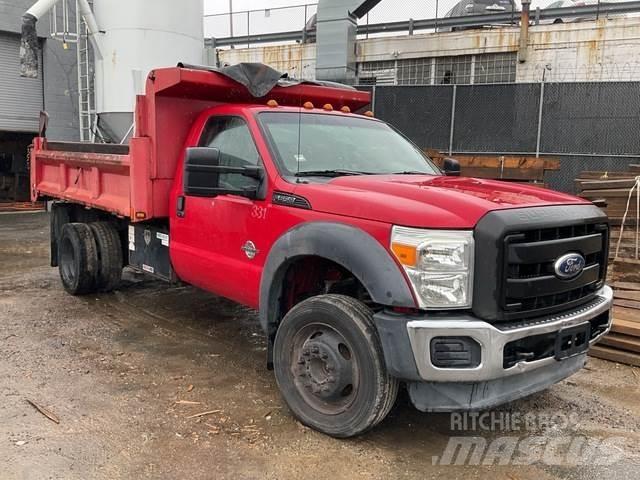 Ford F-550 傾卸式卡車