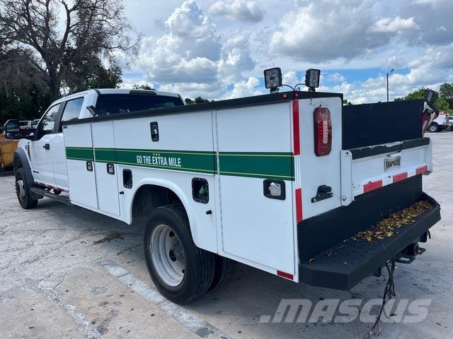 Ford F-550 皮卡.傳統半斗卡車/側卸板