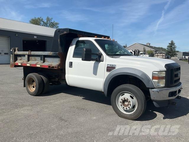 Ford F-550 傾卸式卡車