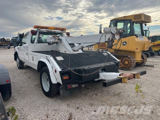 Ford F-550 救援車