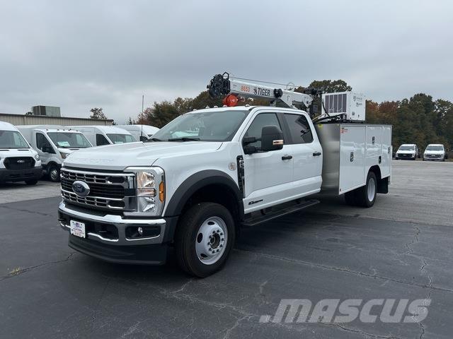 Ford F-550 都市/通用型車輛