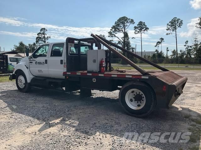 Ford F-650 起重機卡車