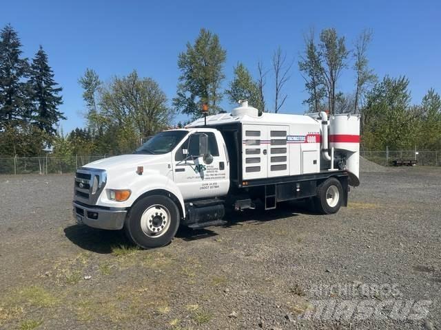 Ford F-650 履帶式 挖土機/掘鑿機/挖掘機