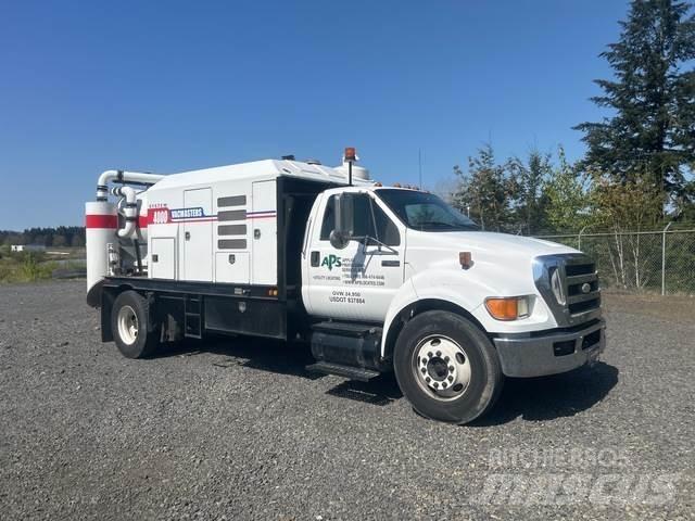 Ford F-650 履帶式 挖土機/掘鑿機/挖掘機