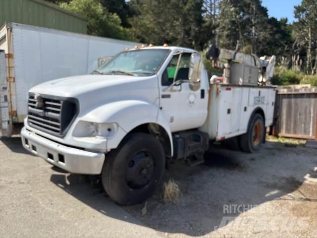 Ford F-650 都市/通用型車輛