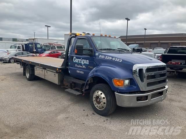 Ford F-650 救援車