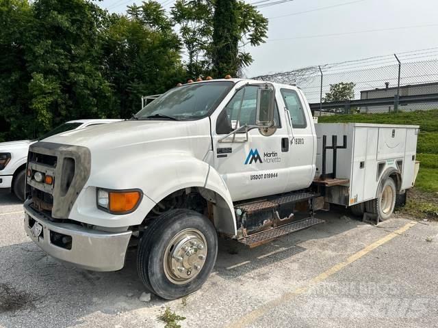 Ford F-650 都市/通用型車輛