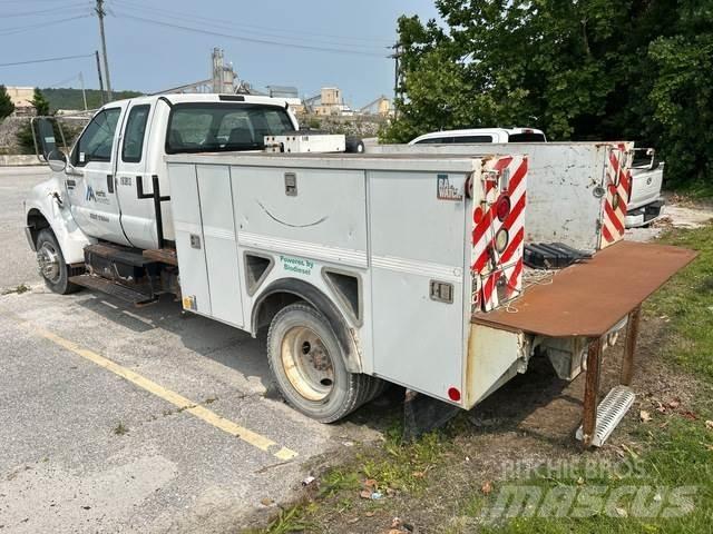 Ford F-650 都市/通用型車輛