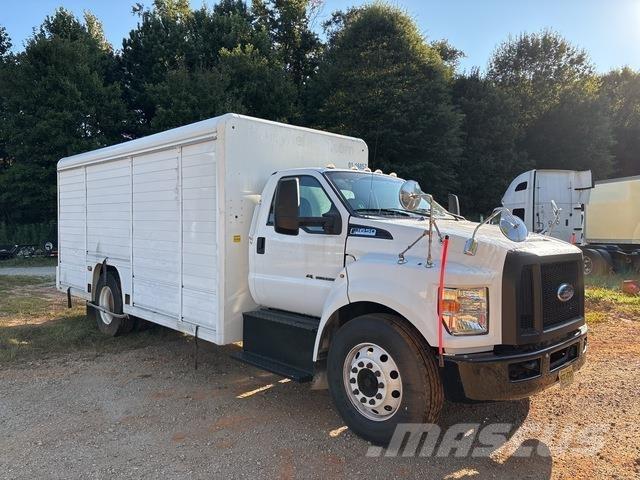 Ford F-650 飲料運輸卡車