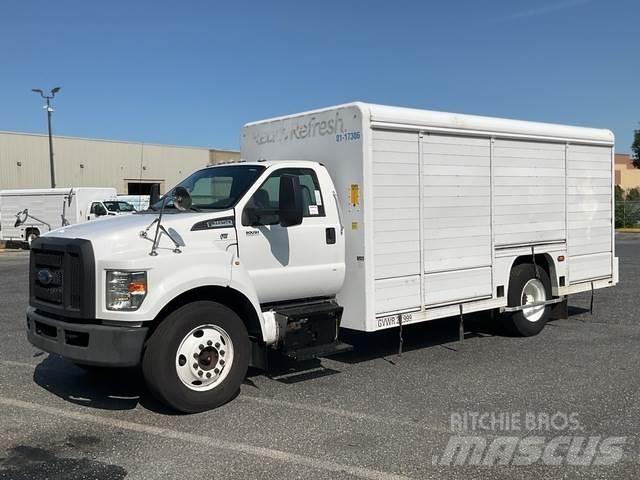Ford F-650 飲料運輸卡車