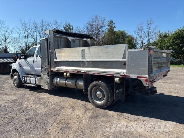 Ford F-650 傾卸式卡車