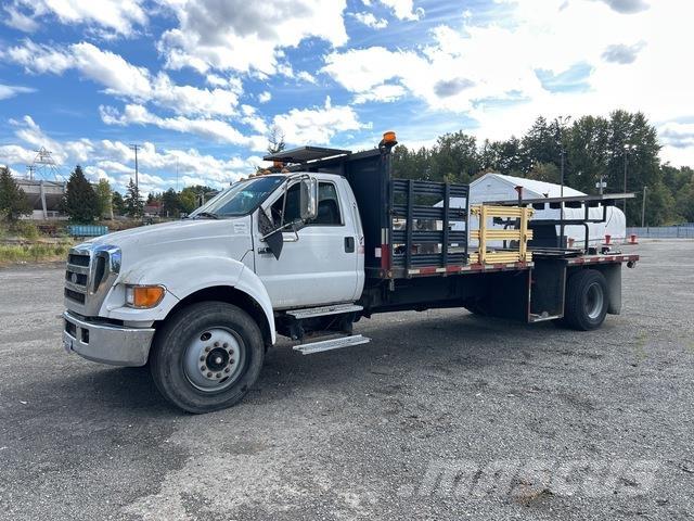 Ford F-650 都市/通用型車輛