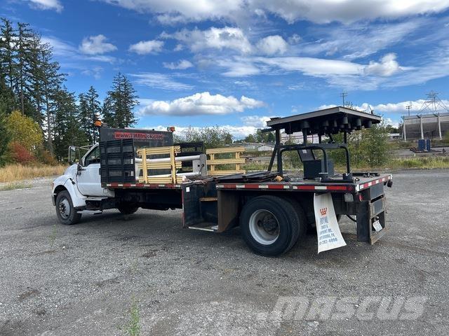 Ford F-650 都市/通用型車輛