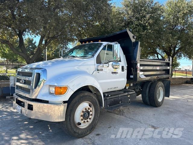 Ford F-650 傾卸式卡車