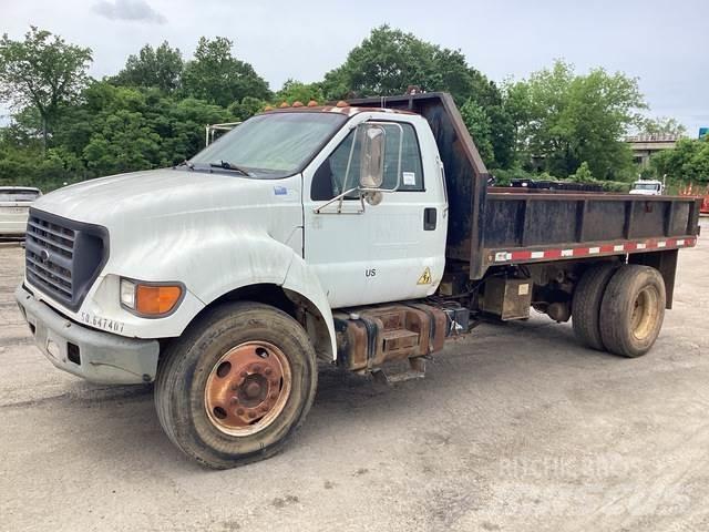 Ford F-750 傾卸式卡車