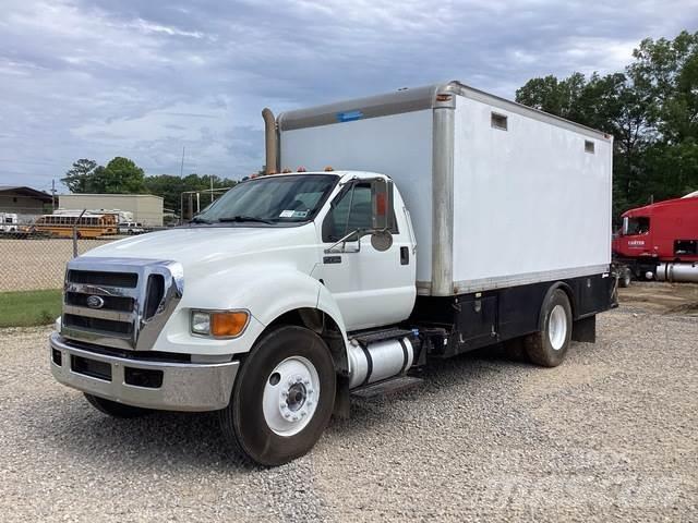 Ford F-750 其他