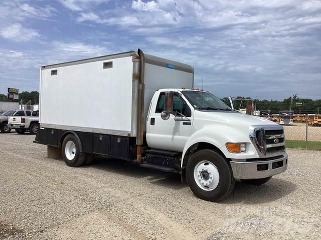 Ford F-750 其他