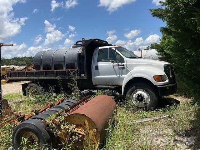 Ford F-750 其他
