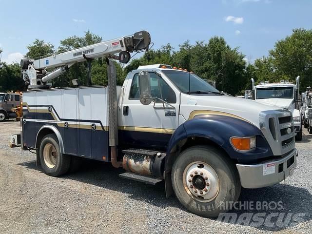 Ford F-750 都市/通用型車輛
