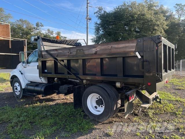 Ford F-750 傾卸式卡車