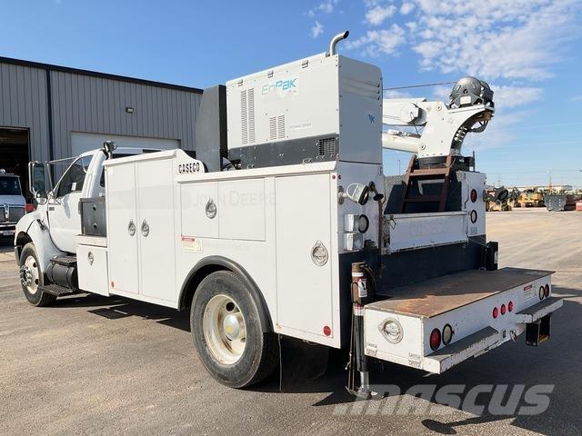 Ford F-750 都市/通用型車輛