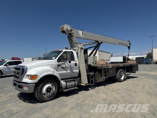 Ford F-750 其他貨車