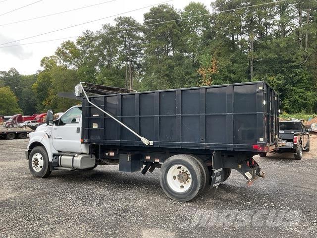 Ford F-750 傾卸式卡車