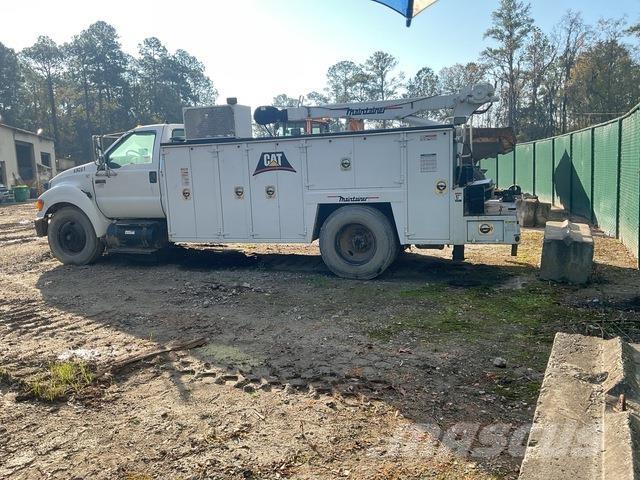 Ford F-750 都市/通用型車輛